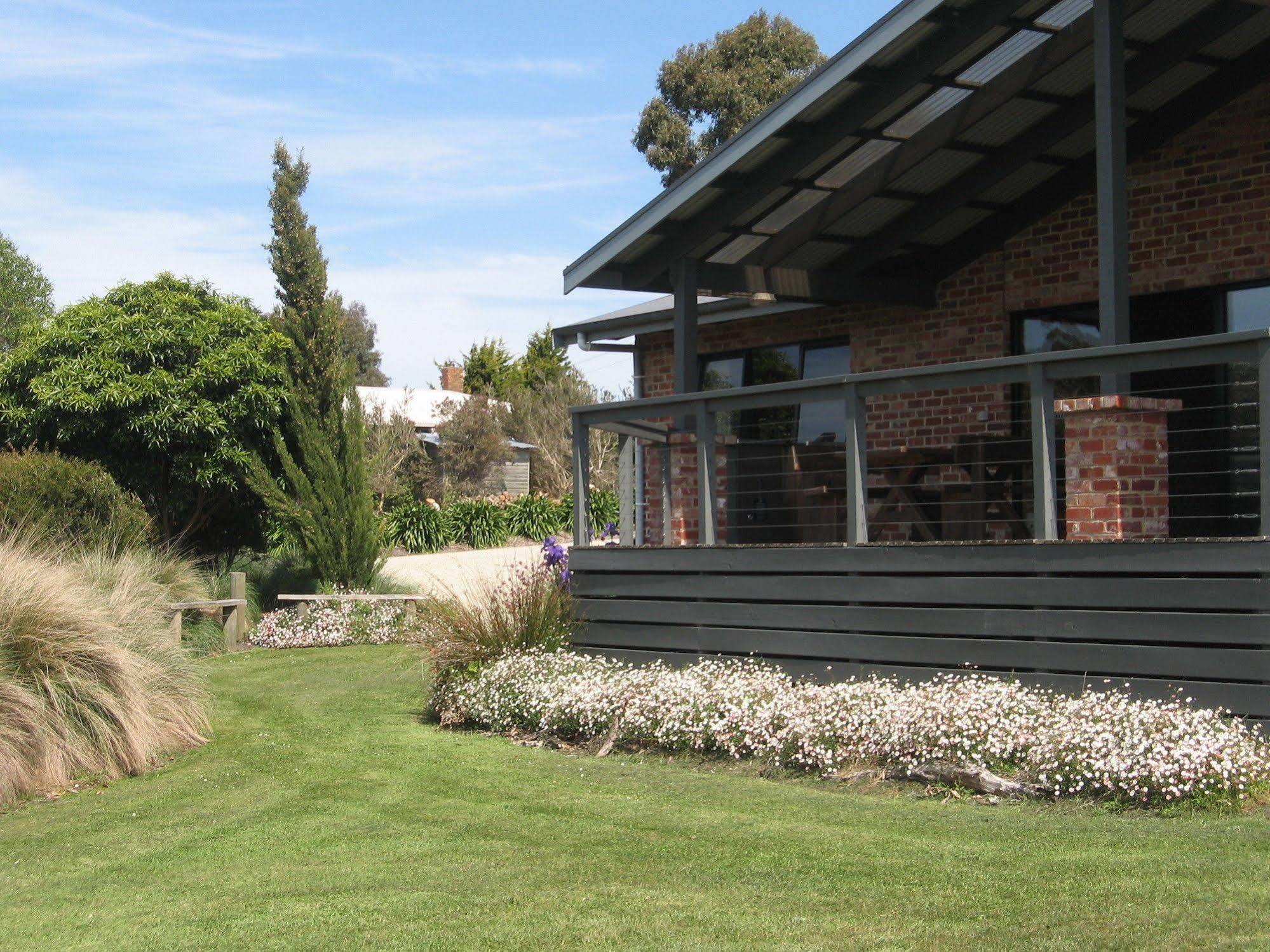 Prom Coast Holiday Lodge Waratah Bay Buitenkant foto