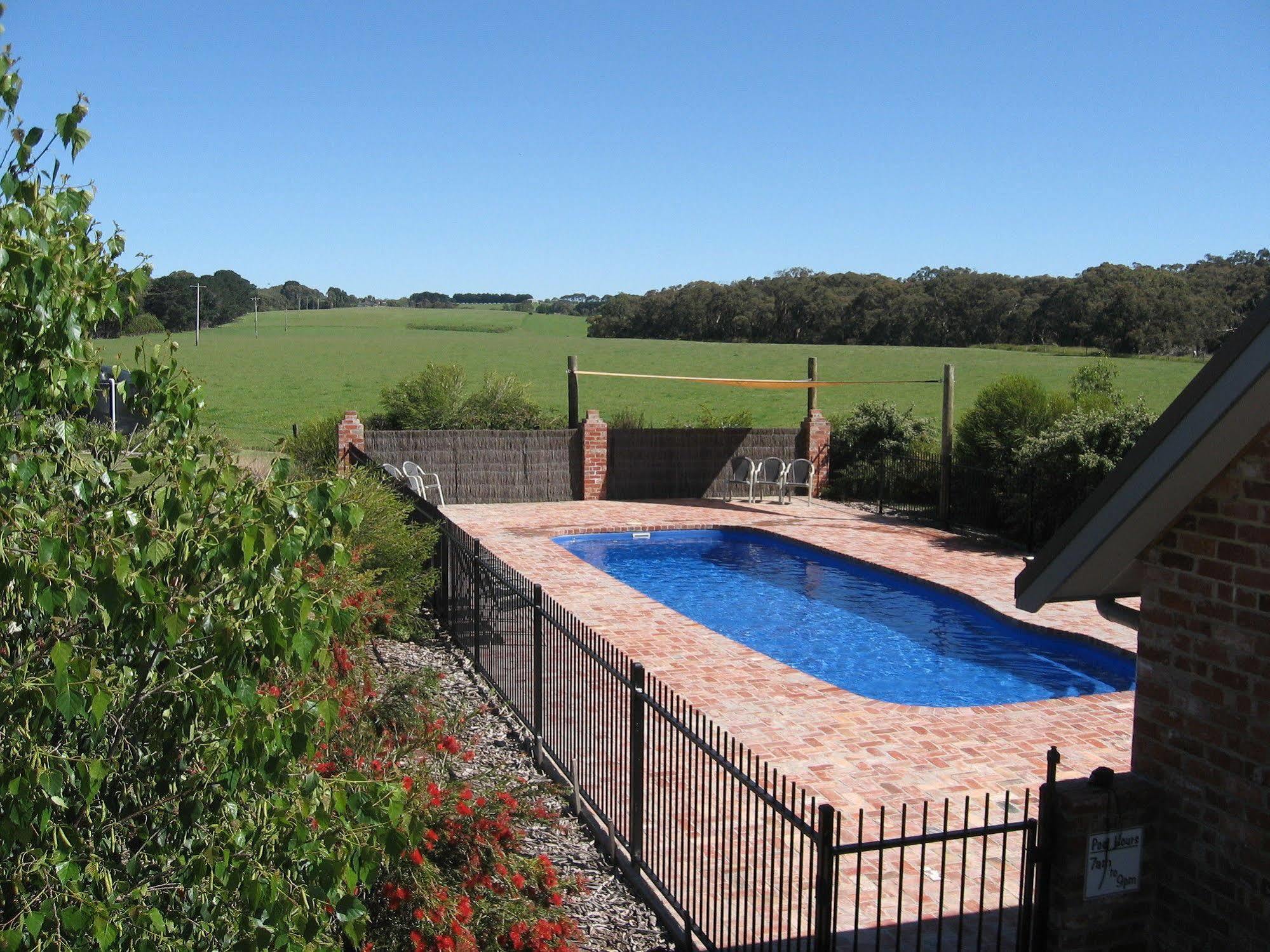 Prom Coast Holiday Lodge Waratah Bay Buitenkant foto
