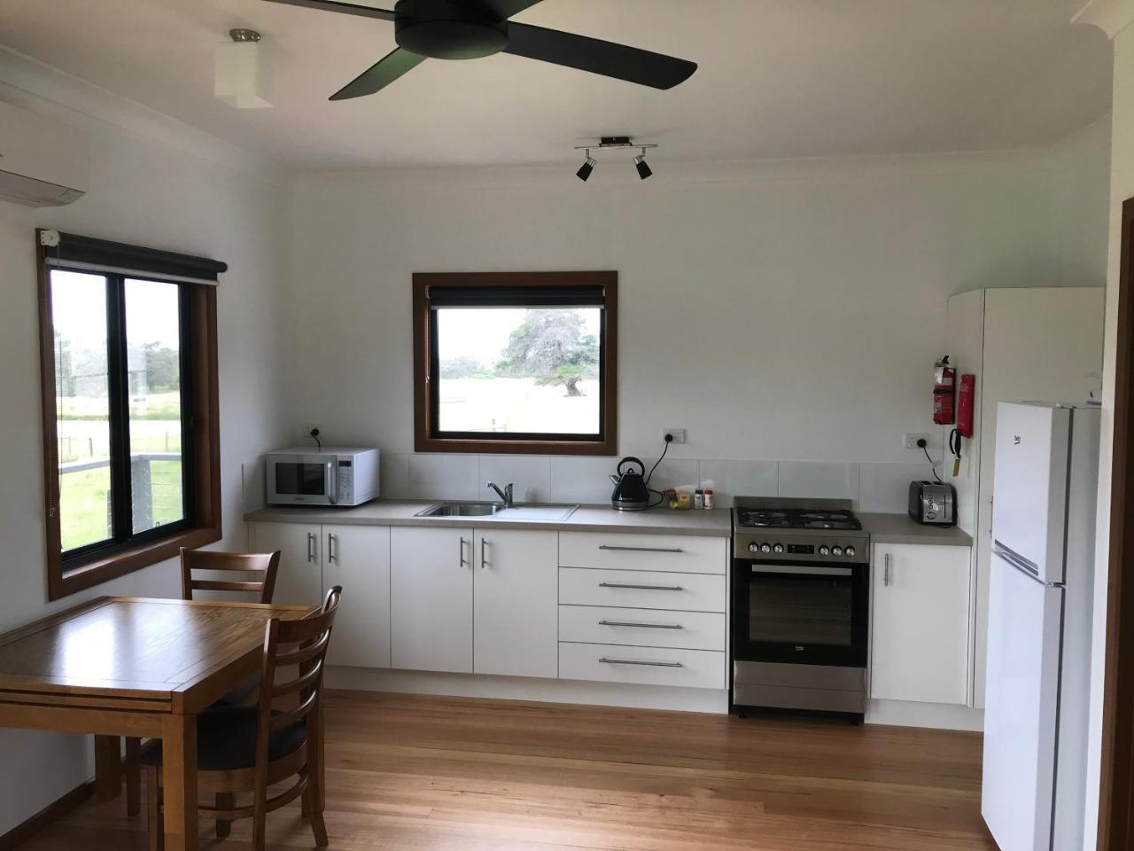 Prom Coast Holiday Lodge Waratah Bay Buitenkant foto