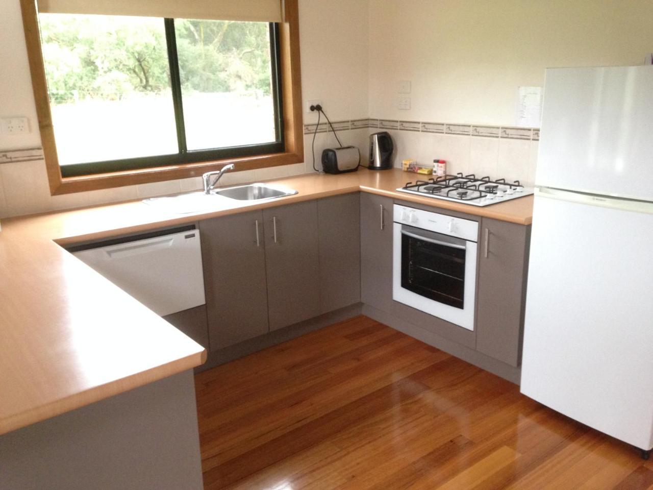 Prom Coast Holiday Lodge Waratah Bay Buitenkant foto